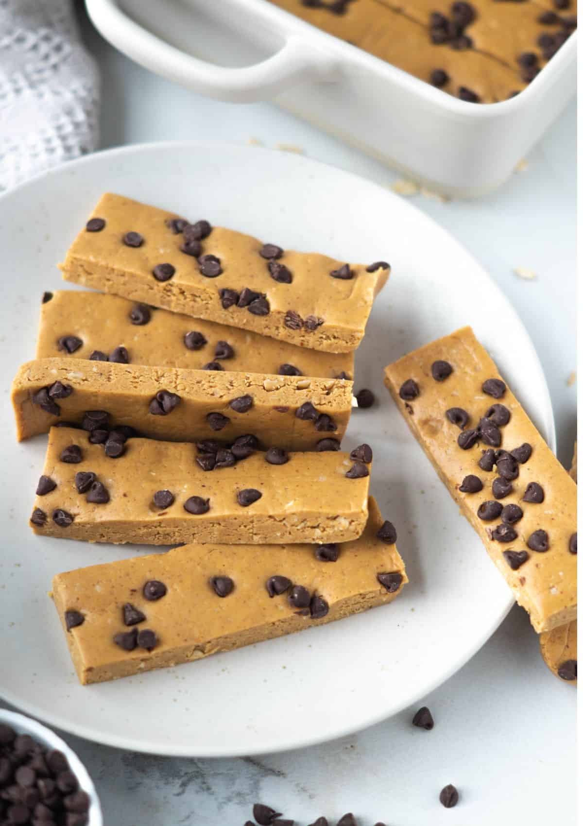 protein-bar-with-chocolate-chips-on-white-plates